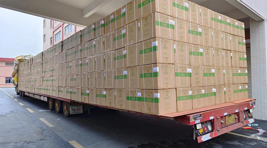場面壯觀！國內(nèi)某知名品牌客戶2000臺波輪洗衣機高效裝柜完畢